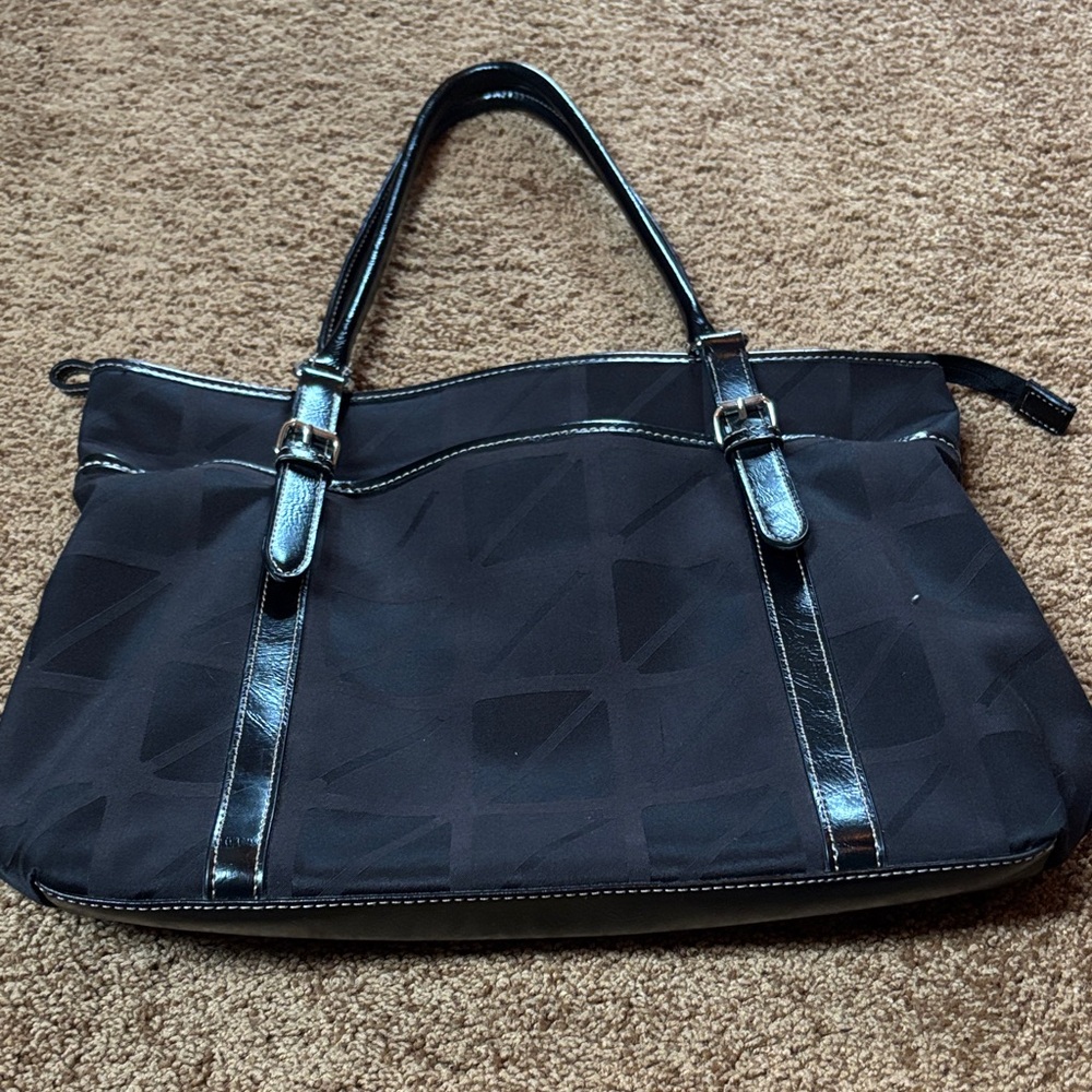 Nine & Co. Black Geometric Pattern Tote
